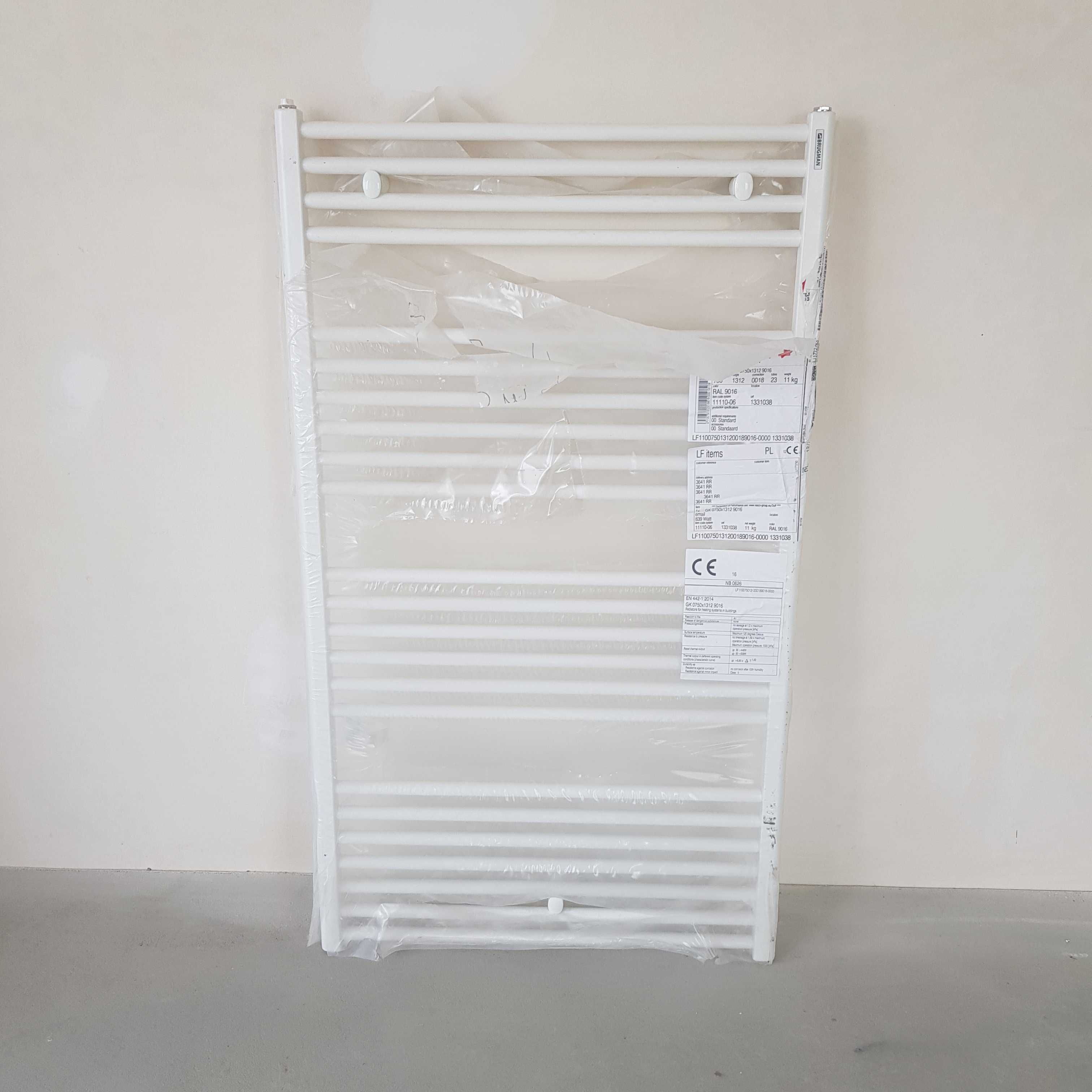 Grzejnik lazienkowy 75x131, 839 watt