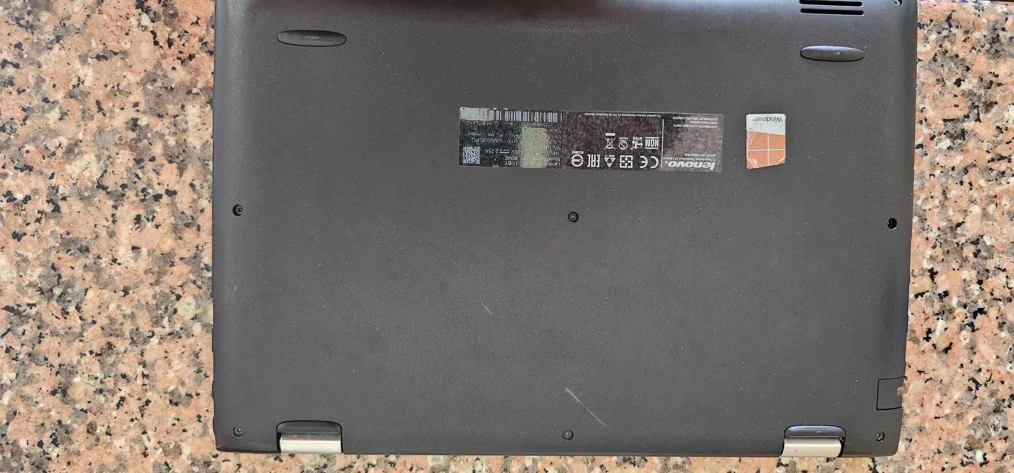 Computador portátil/tablet Lenovo Yoga 300