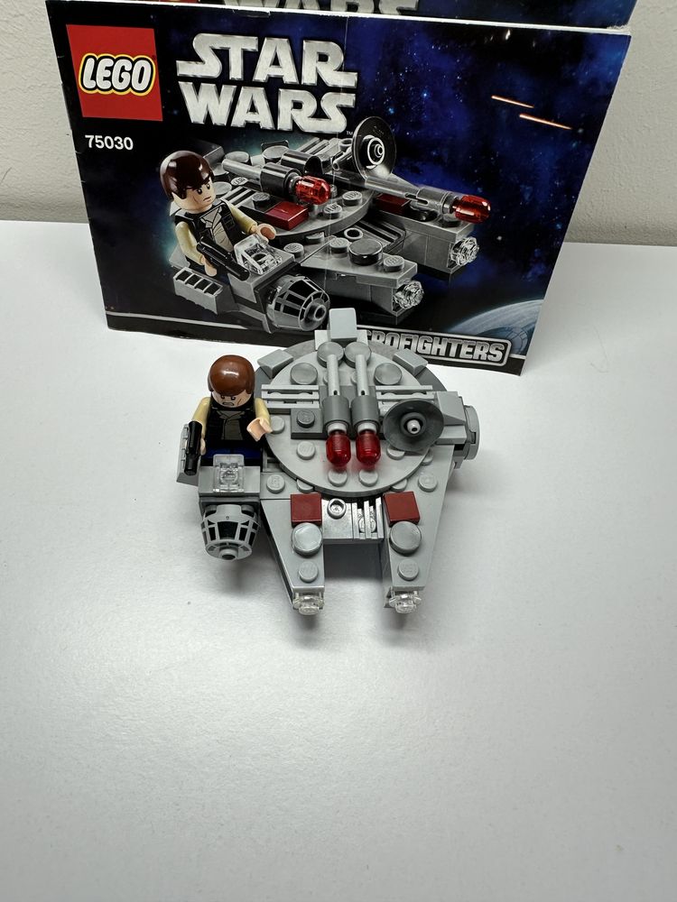 Lego Star Wars 75030 Milenium Falcon