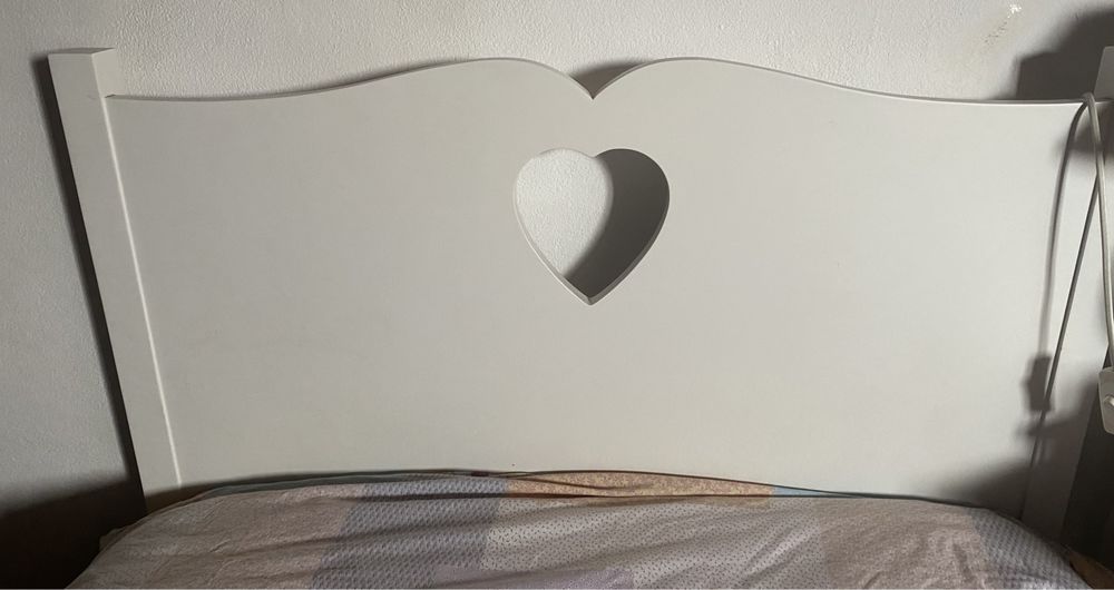 Vendo cama individual Heart da Homes in Heaven
