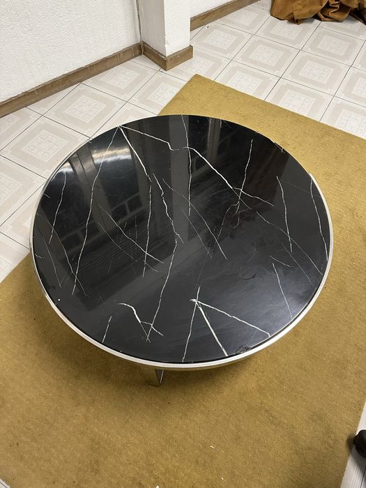 Mesa de centro muito bonita