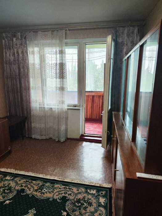 Оренда 2 кімн пр.Миру 6/9,меблі техніка,все поруч,можна з собачкою