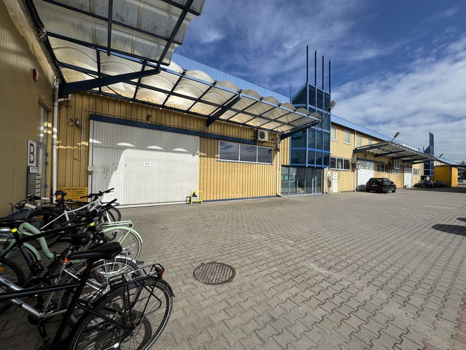 Do wynajęcia magazyn – 710 m² – Gdańsk, Trakt Św. Wojciecha 237