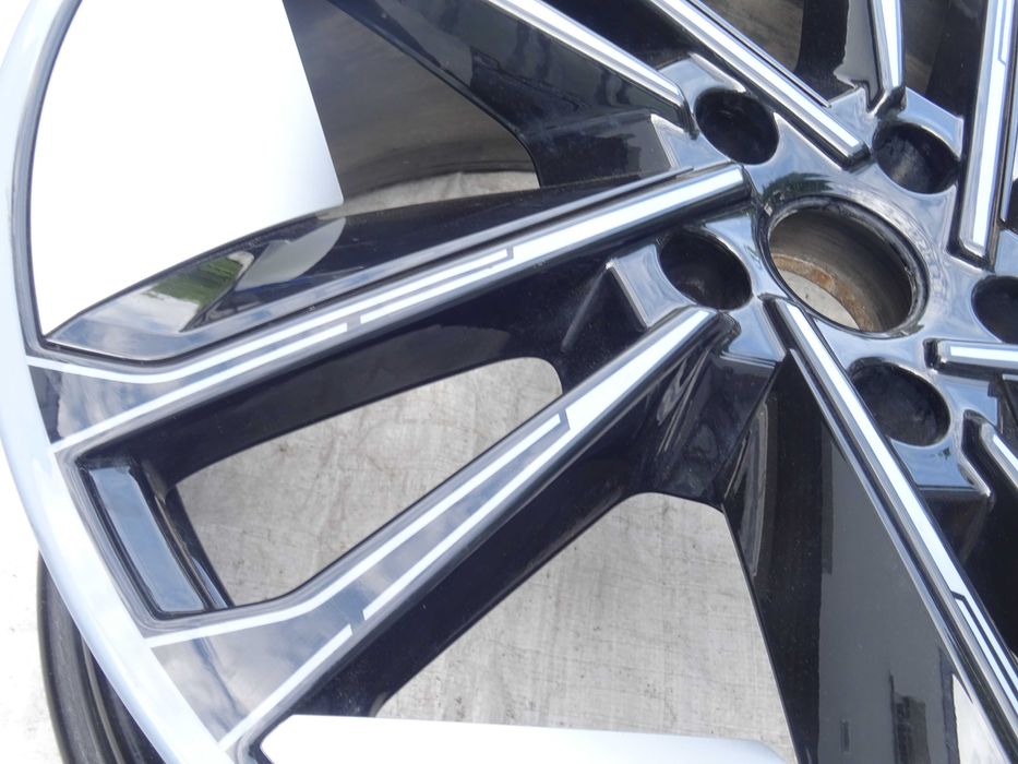 felga aluminiowa przód audi e-tron gt rs 21 4j3,601025ac 4j3,601025l
