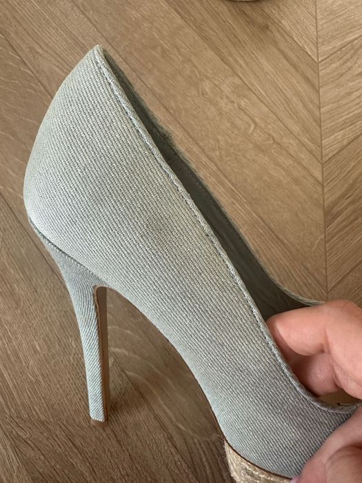 Nowe szpilki stradivarius