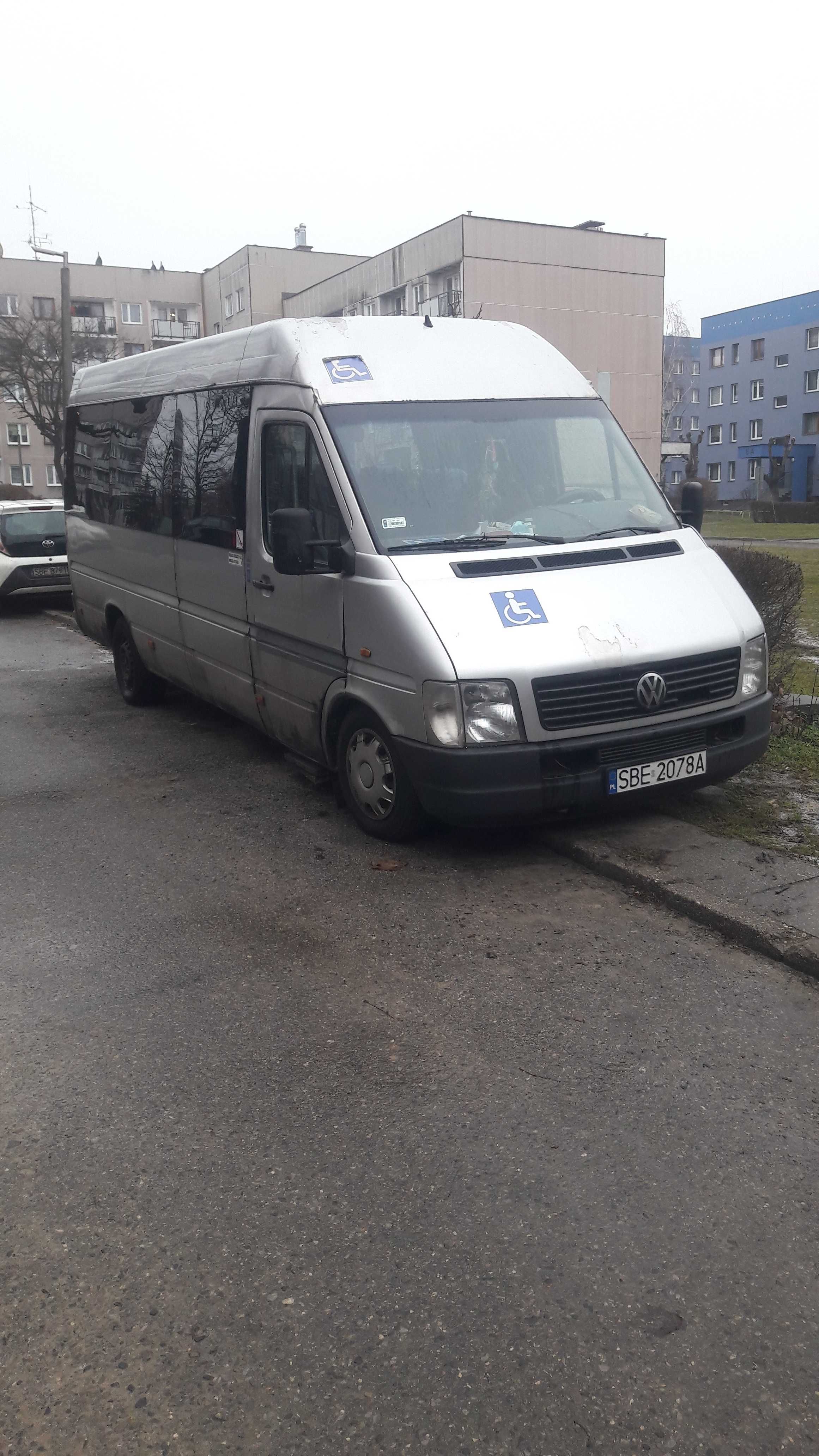 Sprzedam Volkswagen LT 35 2.5 tdi  16 osobowy  2002 rok