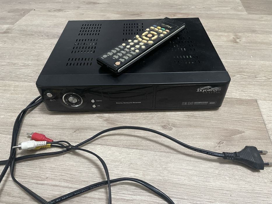 SkyGate NET супутниковий ресівер, тюнер, ресивер