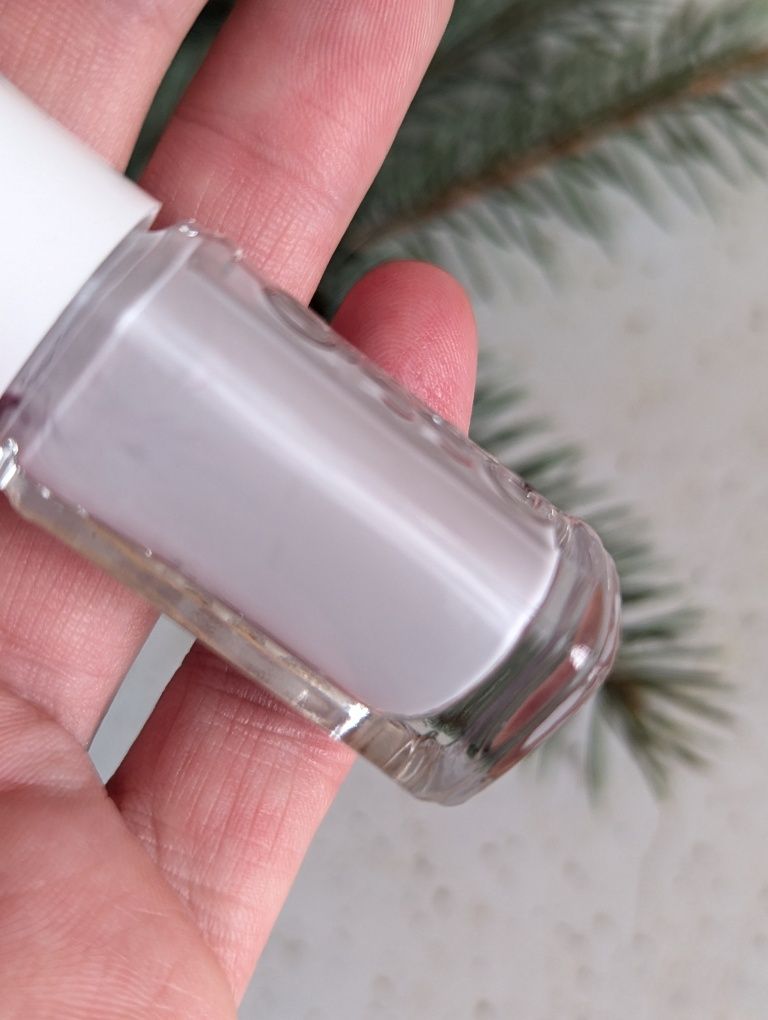 Lakier do paznokci Essie