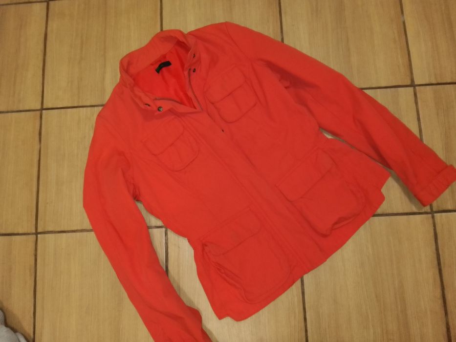 Куртка United color of Benneton (розмір М)