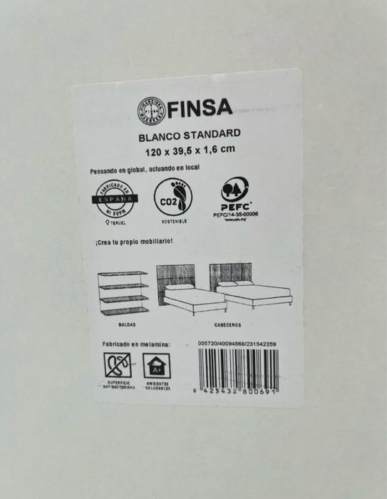 2 prateleiras Finsa (120x39,5) + 4 suportes