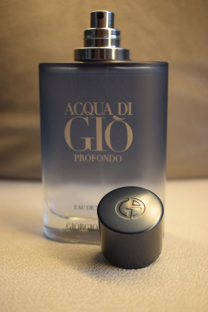Духи Чоловічі Armani Acqua di Giò Profondo 100 мл. Оригінал без коробк