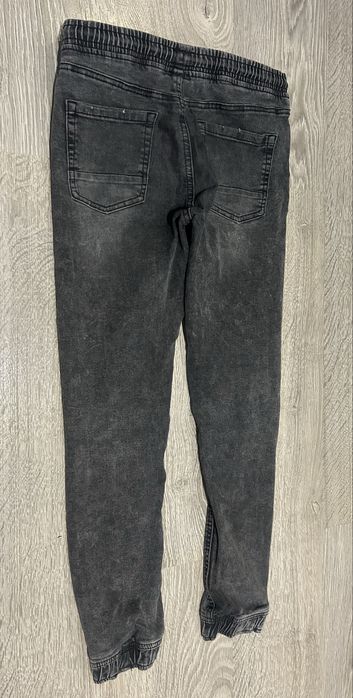 Spodnie rypu jogger rozmiar 164
