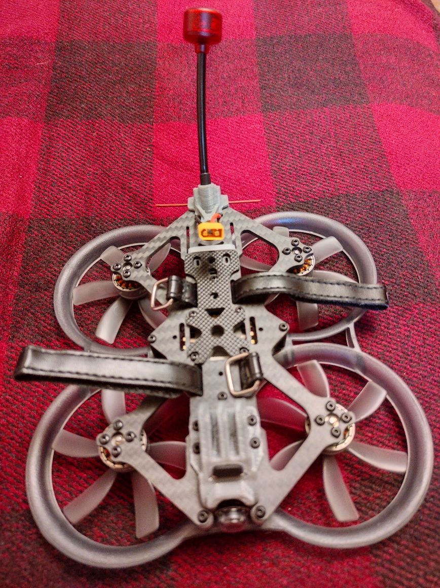Наявність ELRS915 TBS Crossfire ELRS2.4 Синевуп DarwinFPV CineApe25 др