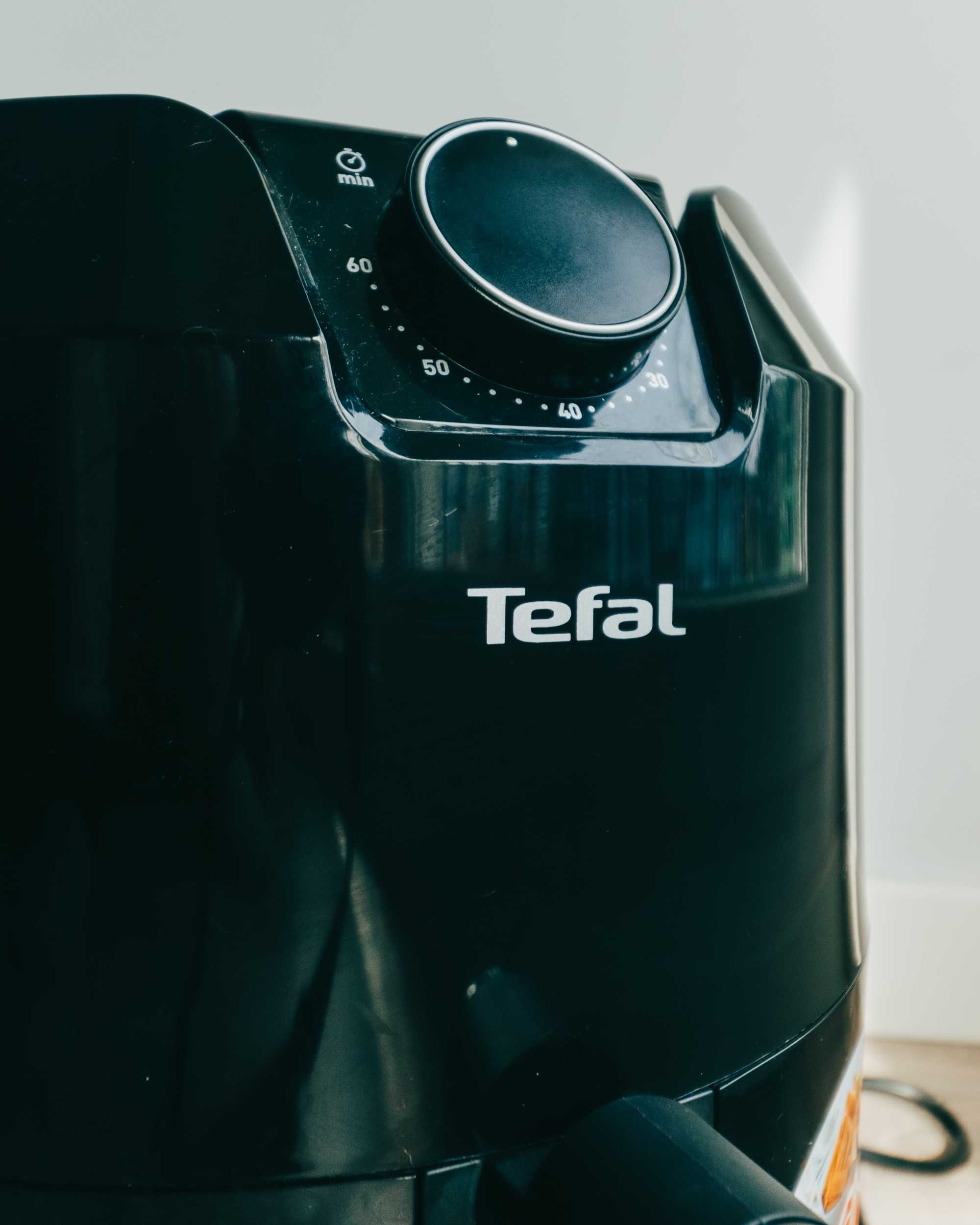 Fritadeira TEFAL EY201815