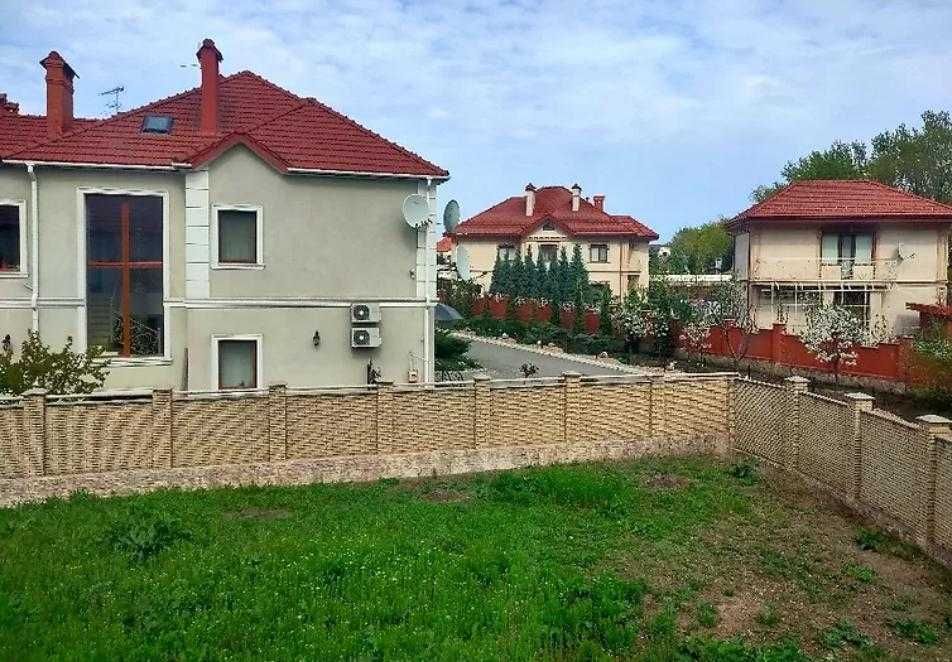 Дом 10 соток Закрытый Кооператив у Моря 3 уровня Цоколь