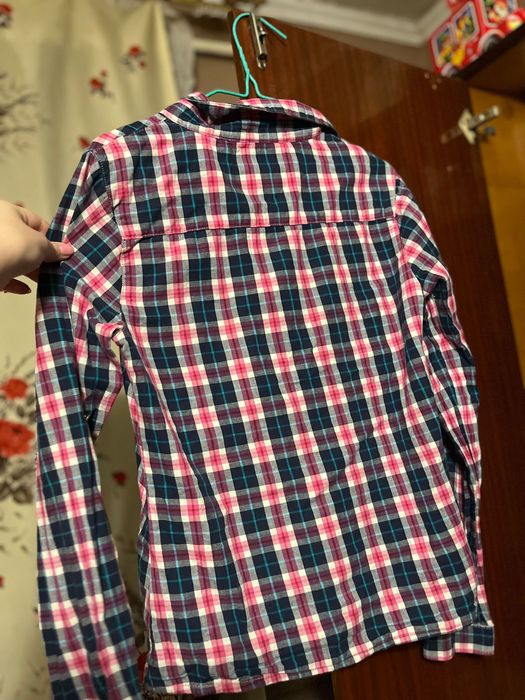 Жіноча сорочка в клітинку