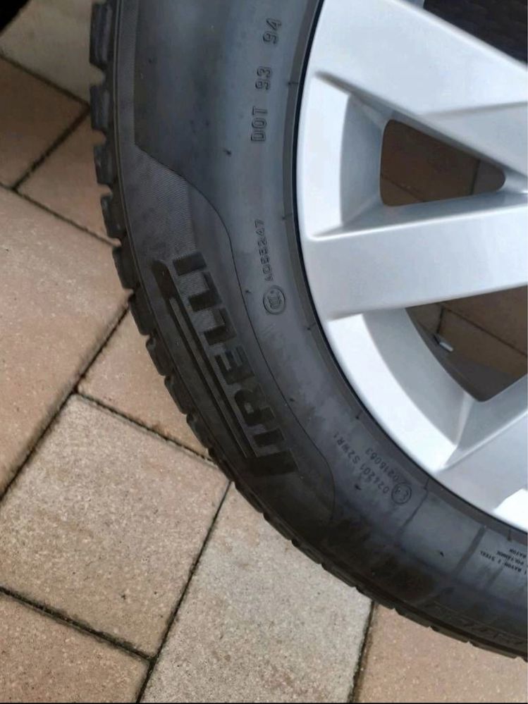 Огигінальні диски Aragon + Шини Pirelli 215/60/R16 95H