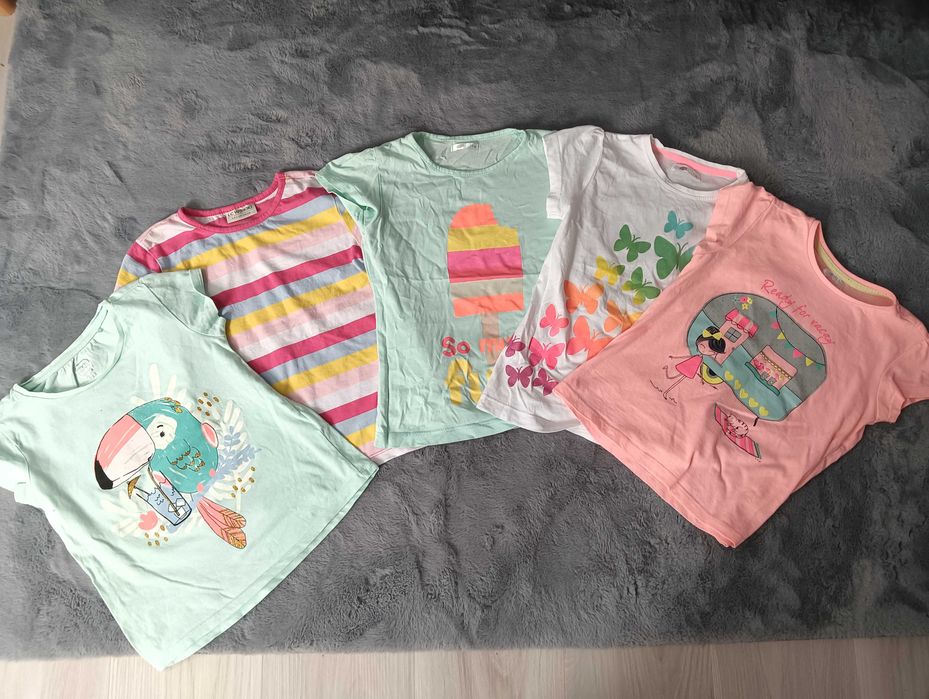 Koszulki z krótkim rękawkiem w rozmiarze 116