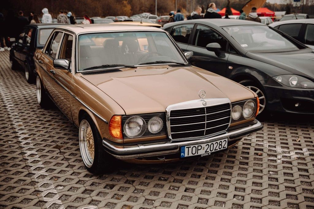 Mercedes W123 250koni Auto do ślubu  samochód na wesele w124