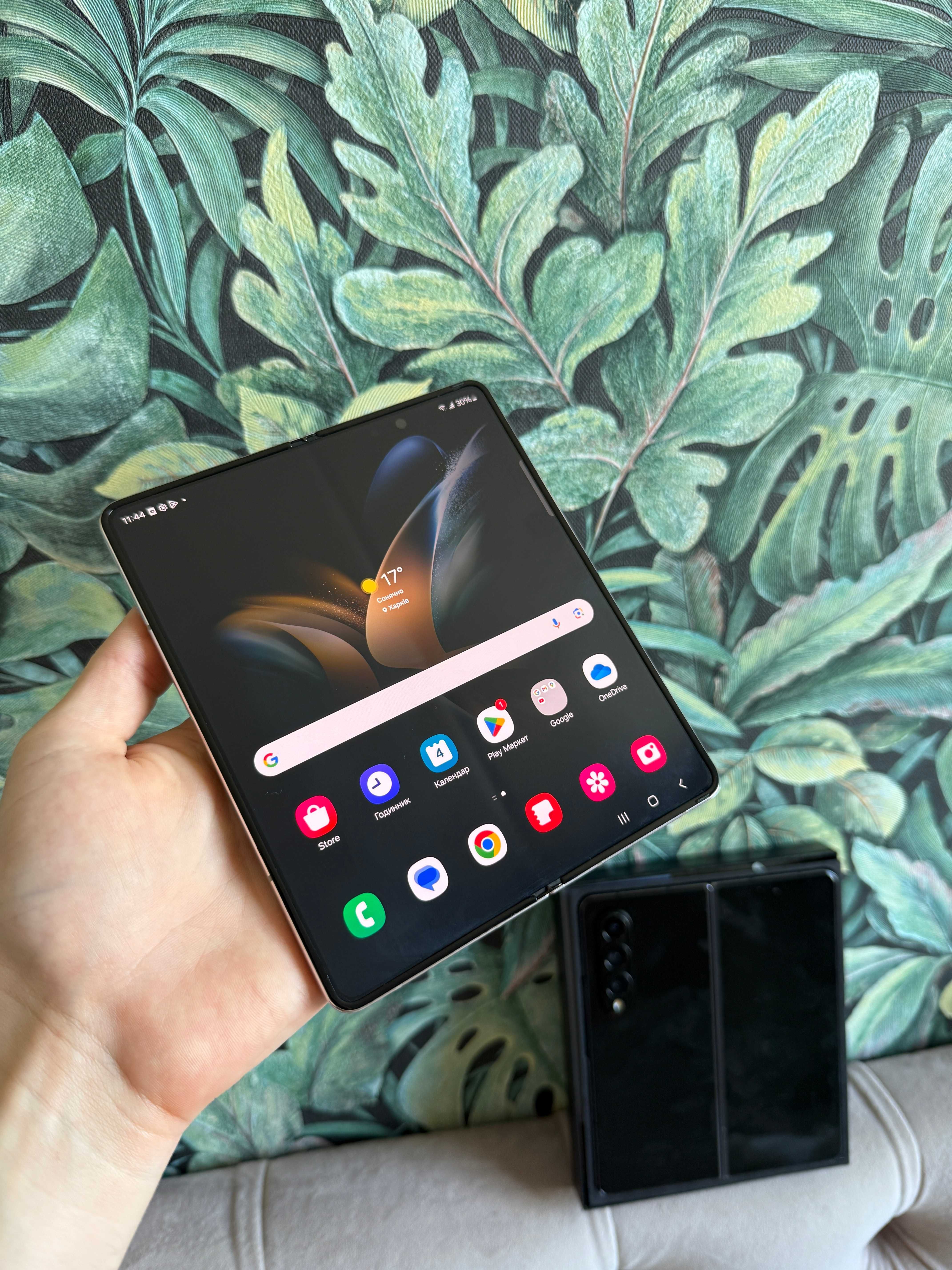 Samsung Z Fold 4 12/512GB Gold стан нового TRADE-IN F936-U1