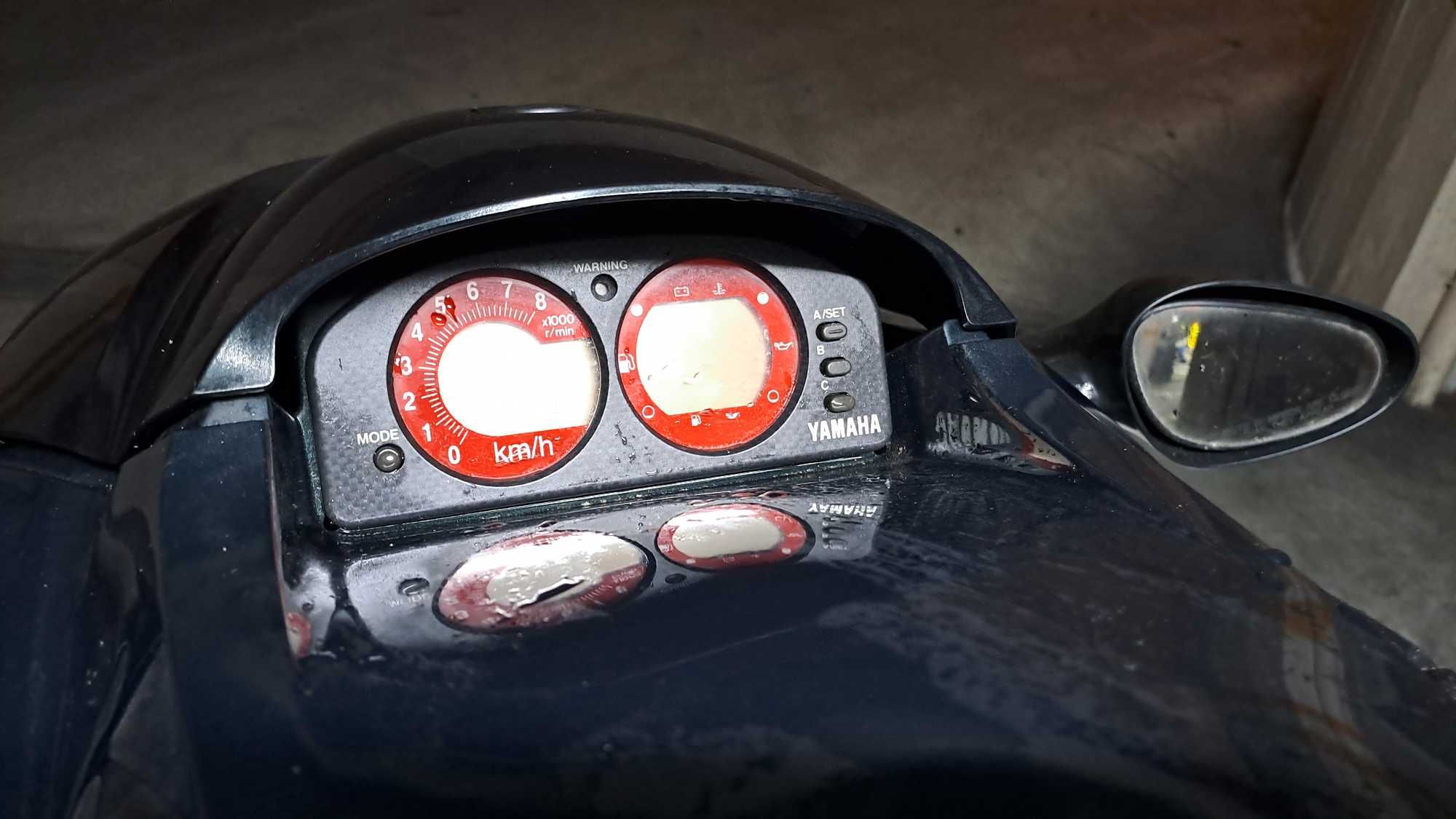 Yamaha Waverunner XL1200 Três Lugares