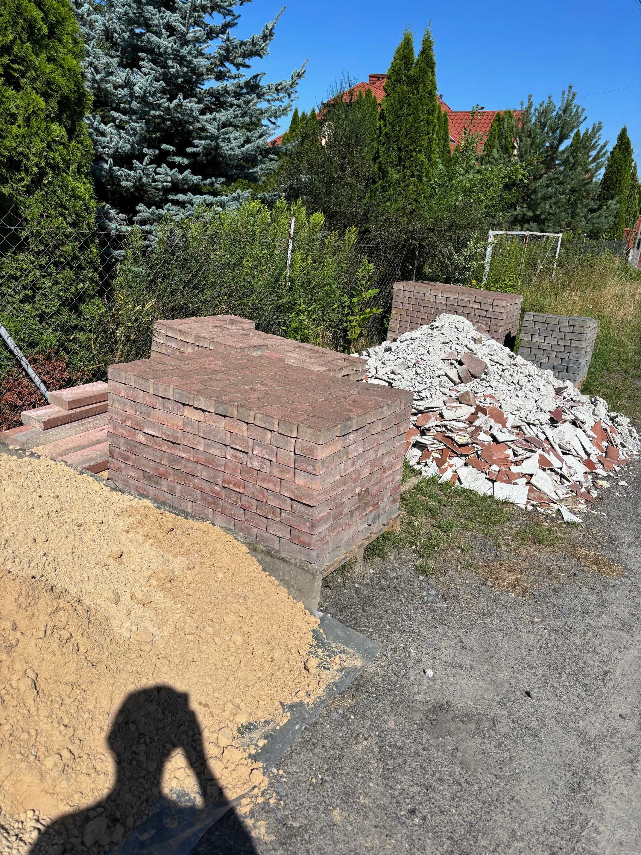 Kostka brukowa Nostalit Semmerlock 6 cm. Czerwona i grafitowa.