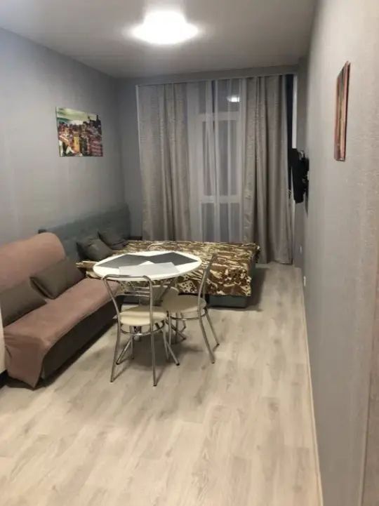 Сдаю 1х ком студию  р-н пляжа Ланжерон