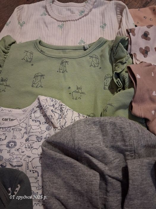 Ціна за все. Боді,штани,кофта,бодик Next, Carter's 9-12