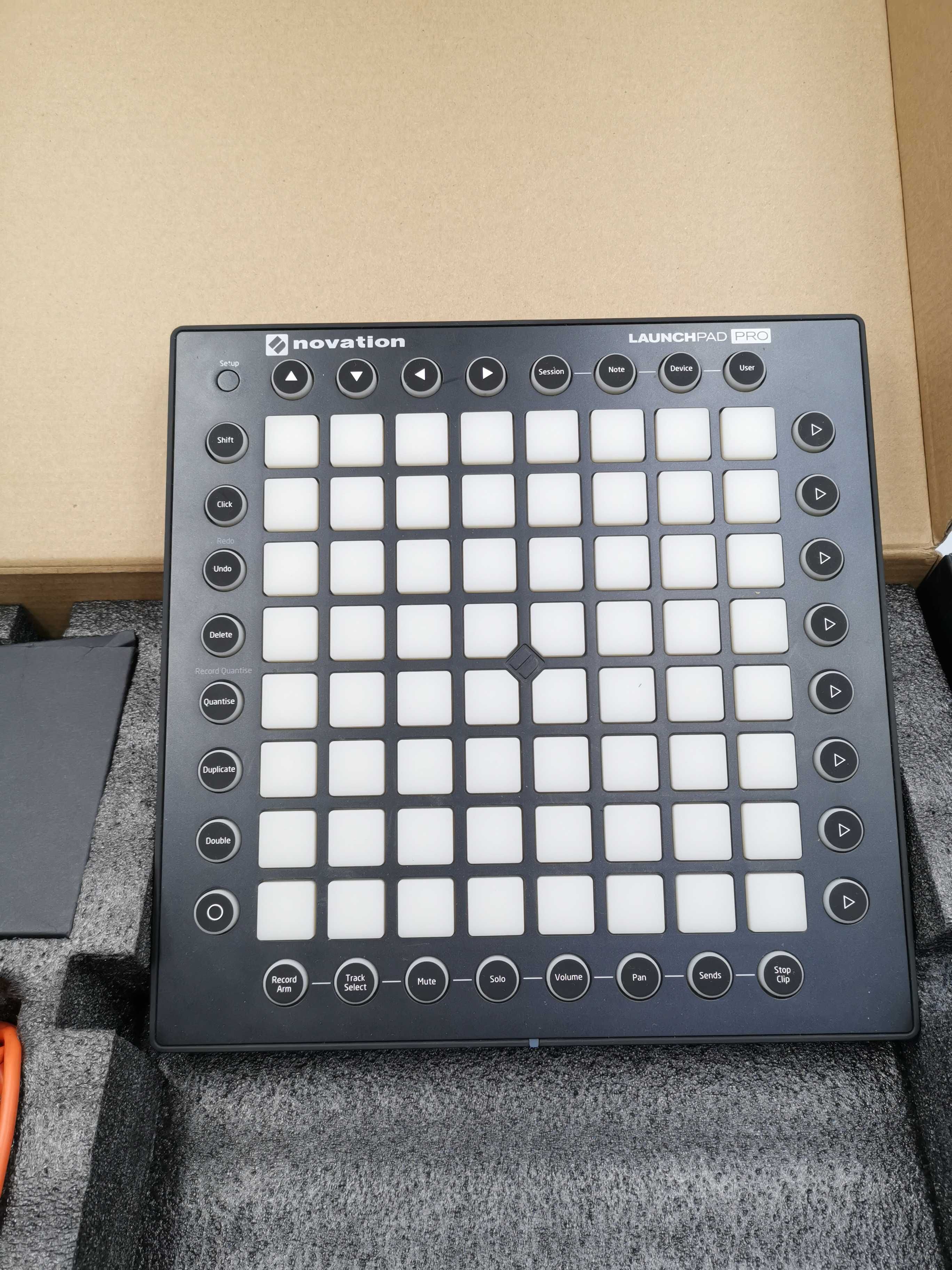 Na Lewara Kontroler muzyczny Novation Launchpad Pro