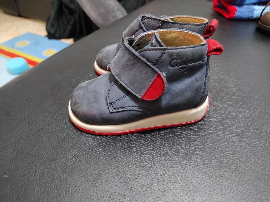 Carneiras TAM 21 e botas 21