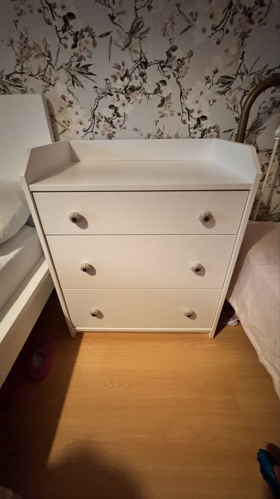 Camoda branca 3 gavetas HAUGA Ikea