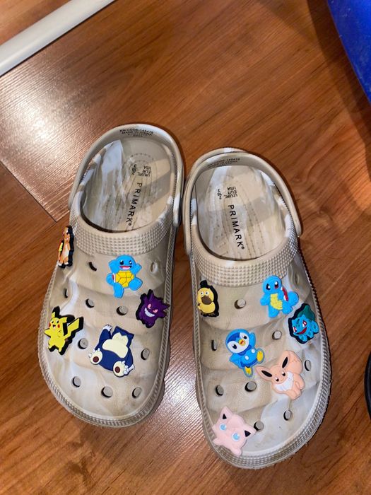 Покемон джибитсы украшения на обувь кроксы Pokemon Jibbitz Crocs