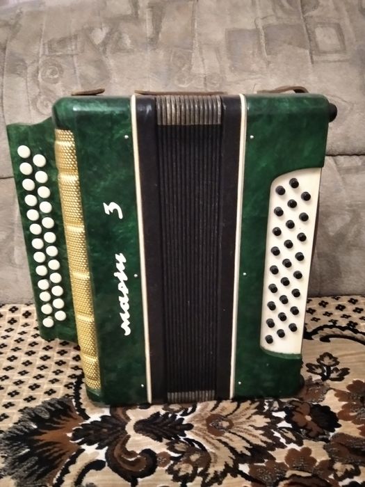 Гармошки для колядок до Різдвяних свят.для новачків і музикантів.