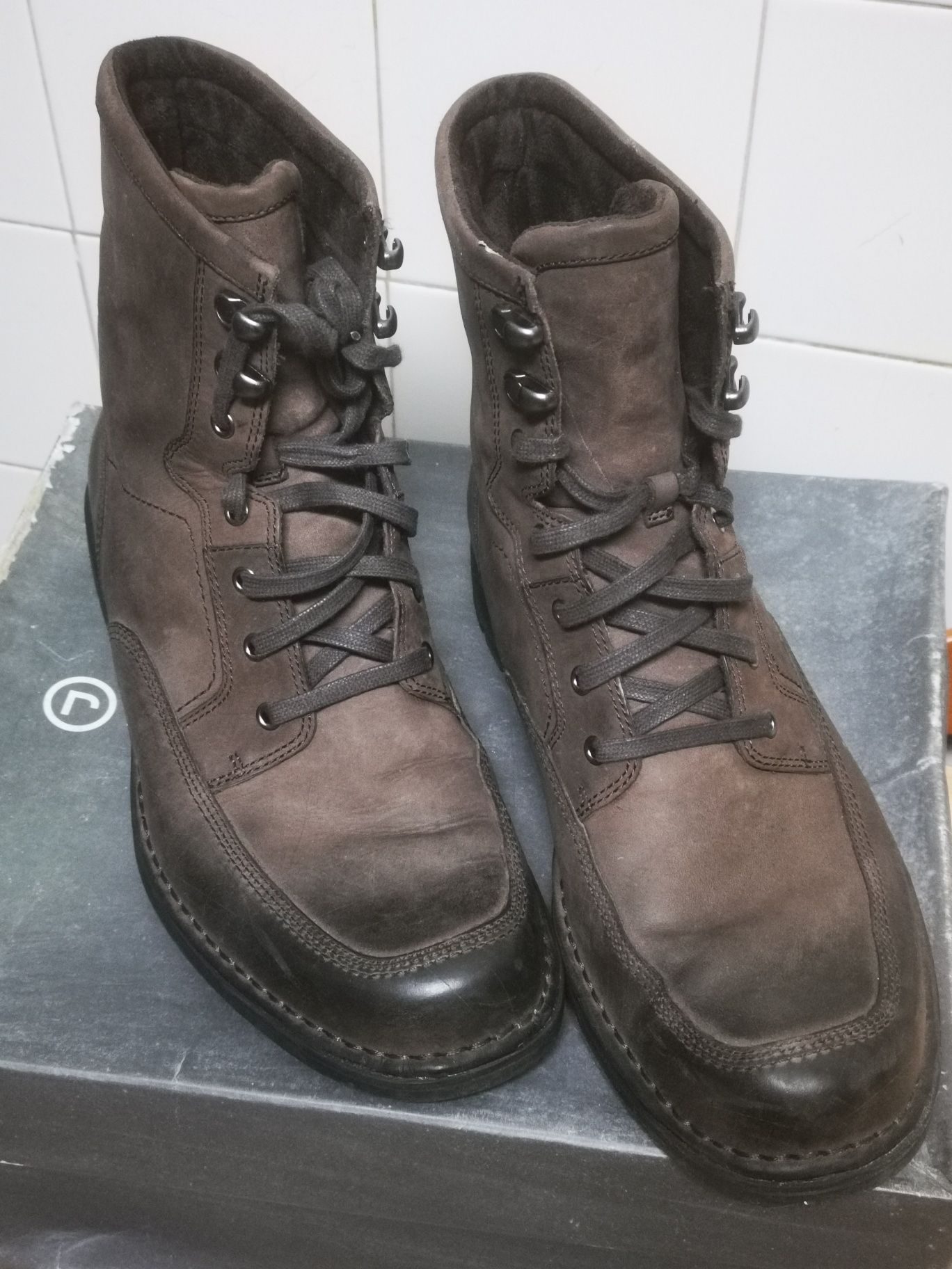 botas rockport usadas apenas uma vez