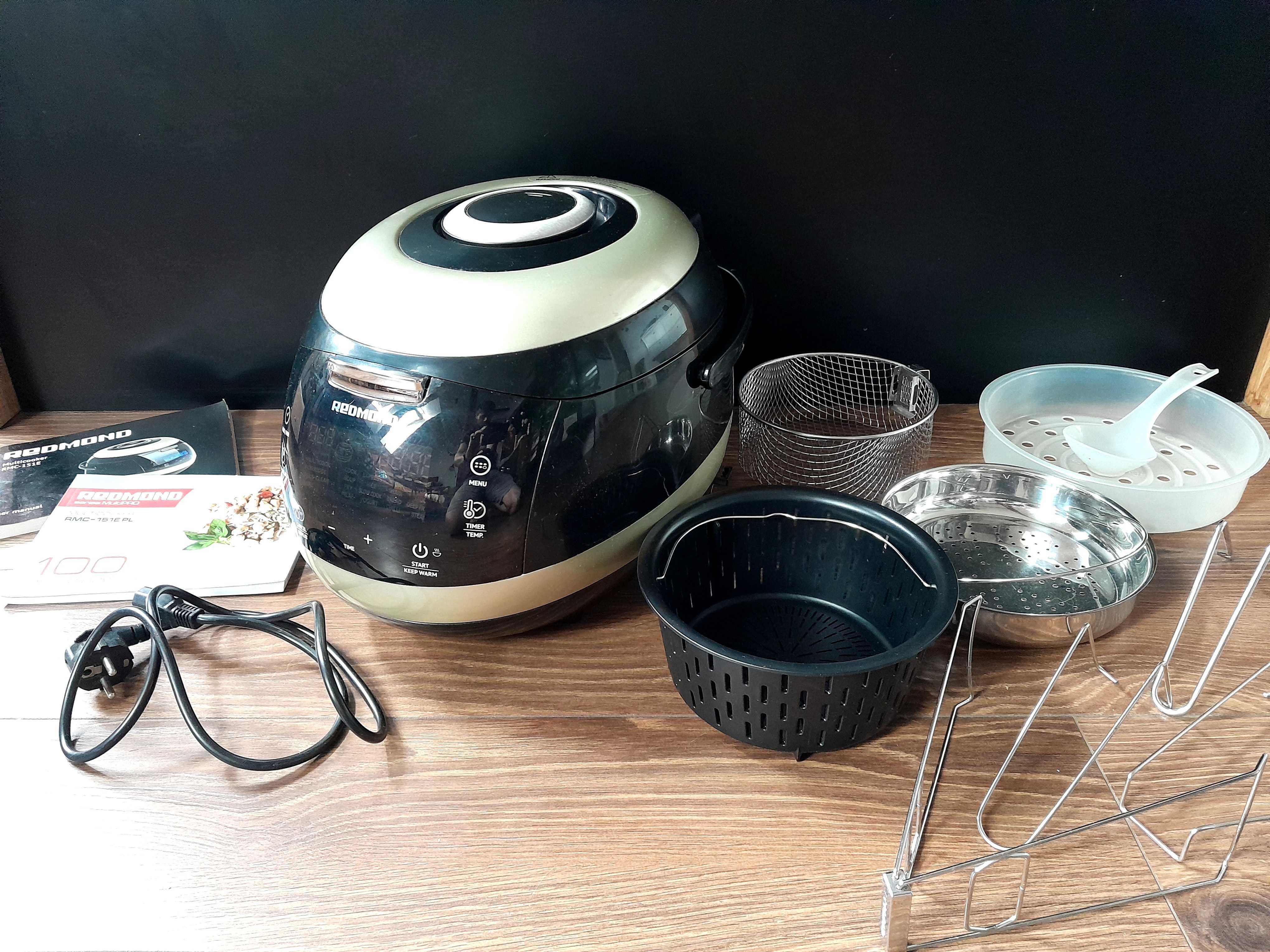 Multicooker REDMOND RMC-151E – 49 programów, komplet akcesoriów