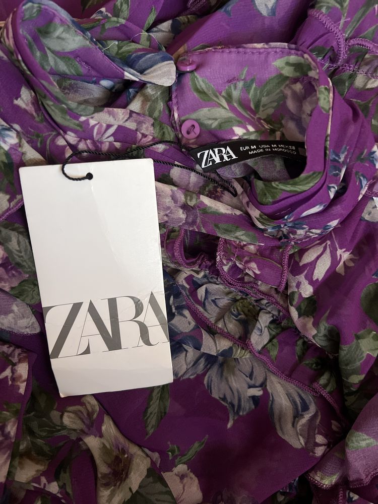 Сукня від Zara