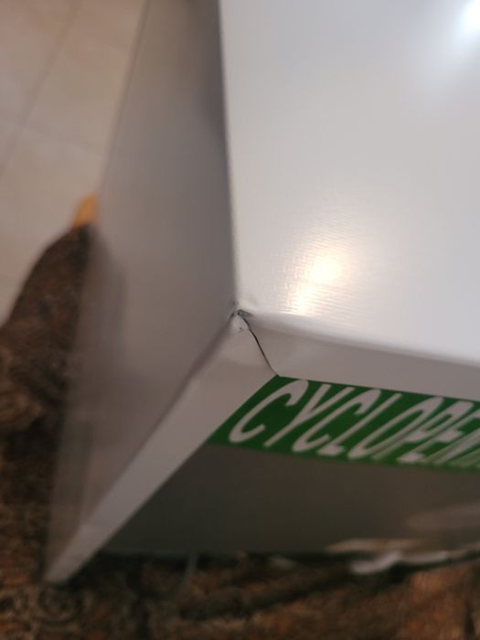 Sprzedam zamrażarkę wymiary zewnętrzne ok. 44 x 51 x 47 cm  33l