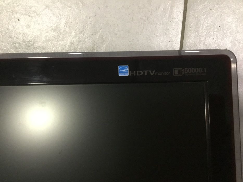 Monitor Samsung P2470HD z tunerem TV