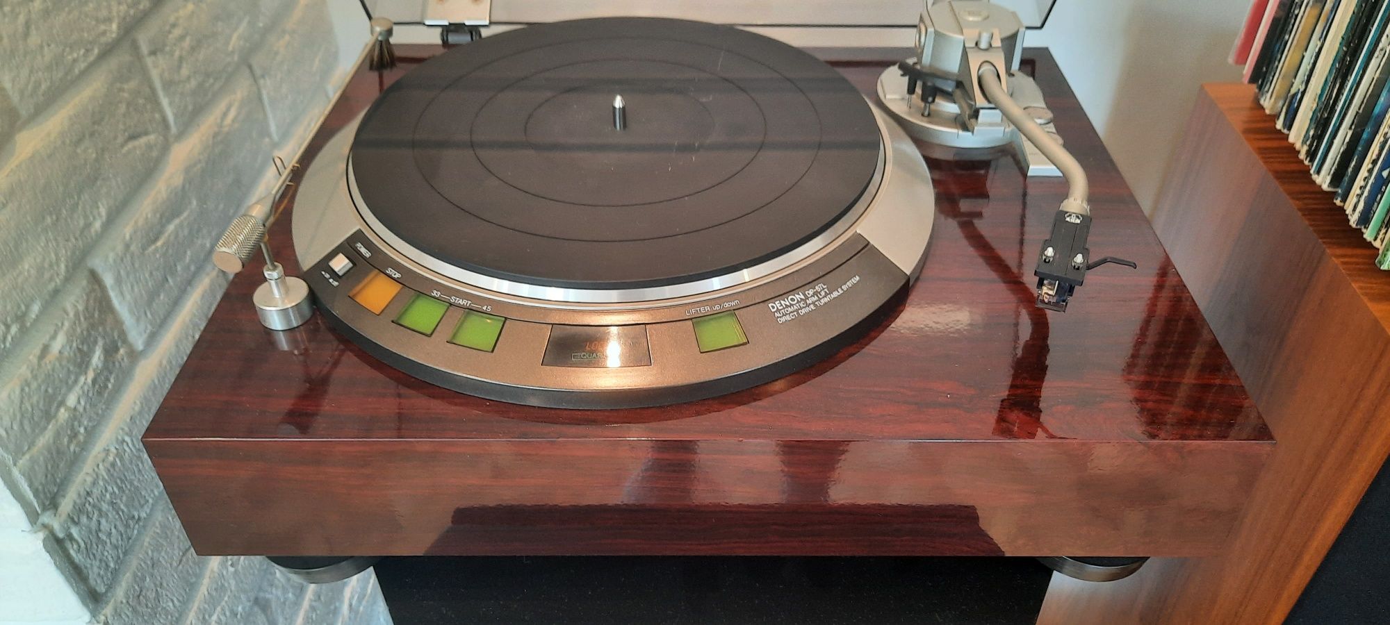 Gramofon Denon DP 57L