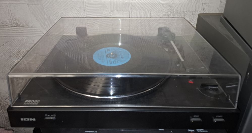 Виниловый проигрыватель ION Pro80