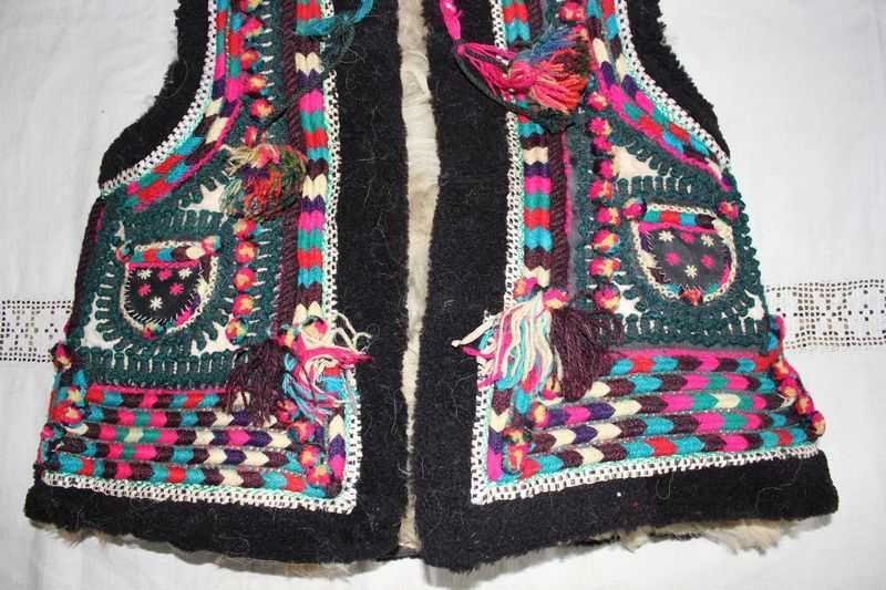 Старовинний Верховинський кептар.