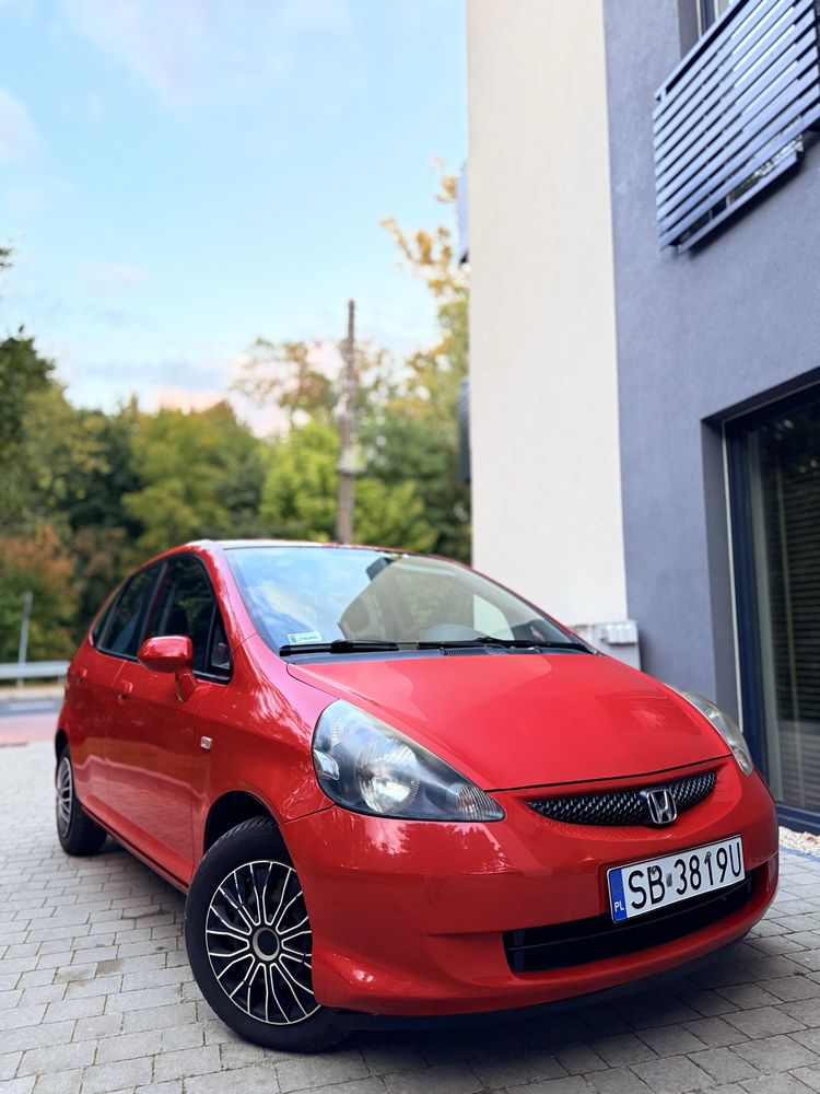 Honda Jazz 1.3 Benzyna 78KM. 2006r. Klimatyzacja Niski przebieg 140tys