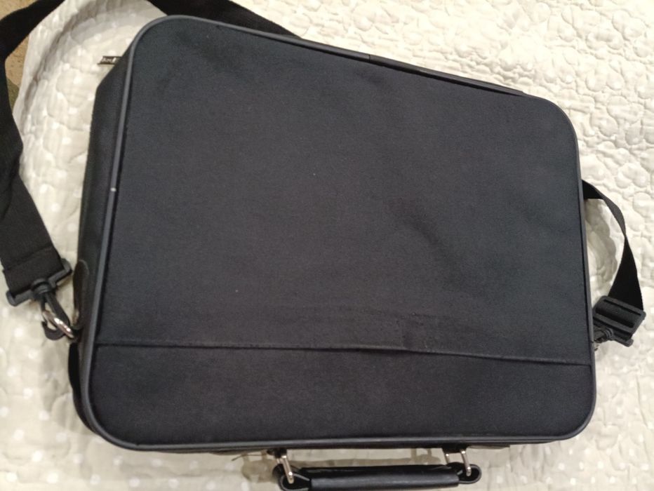 Сумка для ноутбука, стан нової