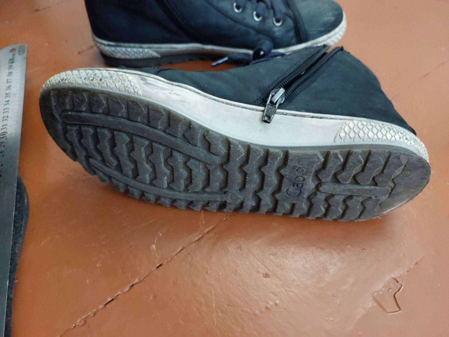 Ботинки нубук женские 27 см по стельки