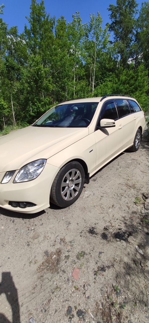 Авто Mercedes-Benz
