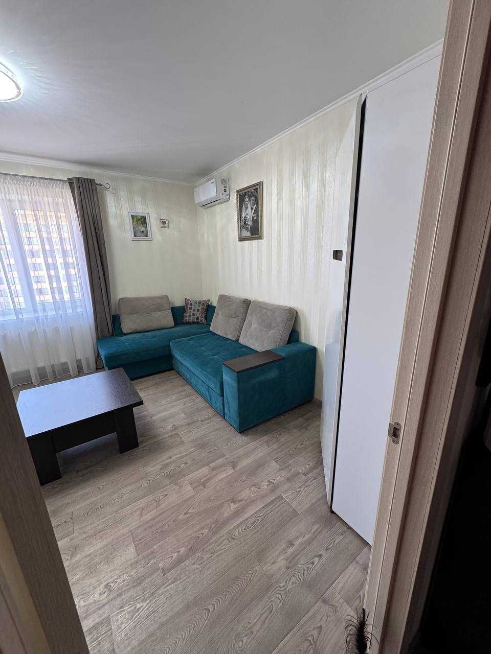 Двокімнатна квартира з ремонтом, меблями і технікою Комора в подарунок