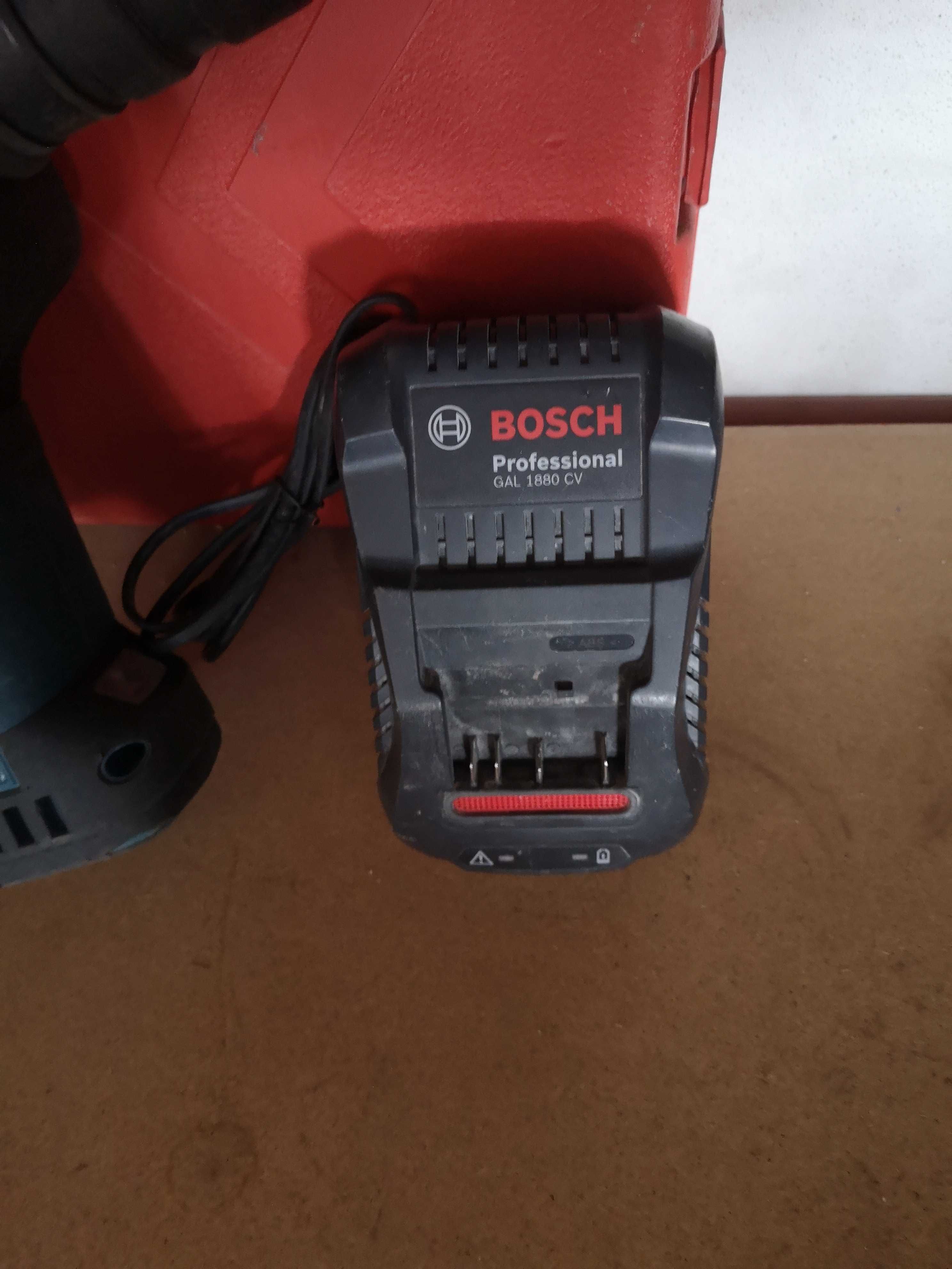 Carregador Bosch 18v