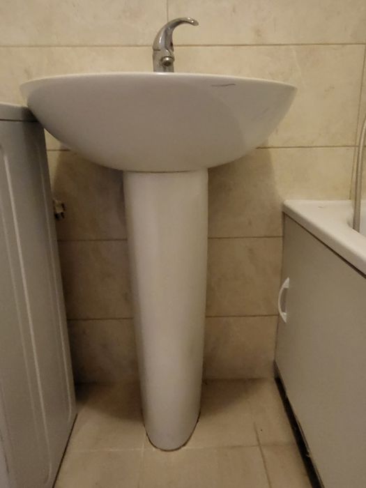 Умивальник тюльпан з краном