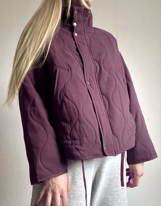 Przejsciowa kurtka fioletowa stan bardzo dobry urocza stradivarius