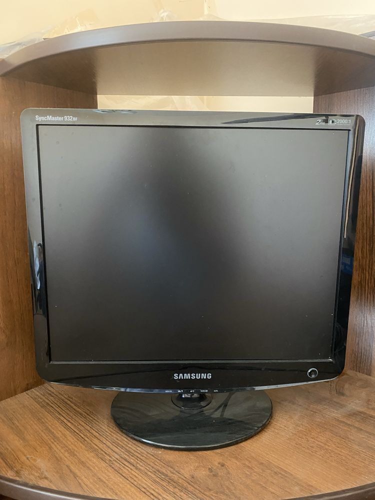 Samsung SyncMaster 932BF екран монітор компʼютер